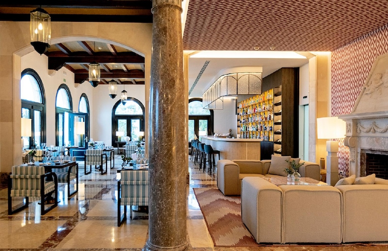 Restaurants - 4