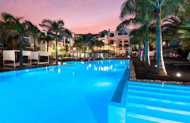 Swimming pools - 4