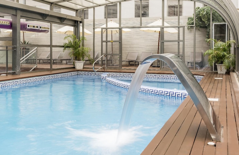 Swimming pools - 1