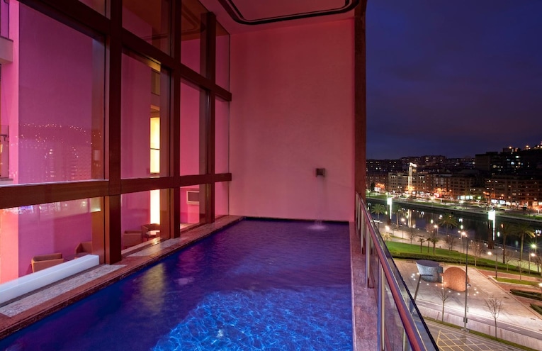 Swimming pools - 1
