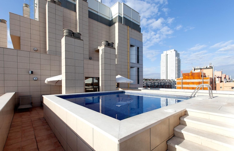 Swimming pools - 4