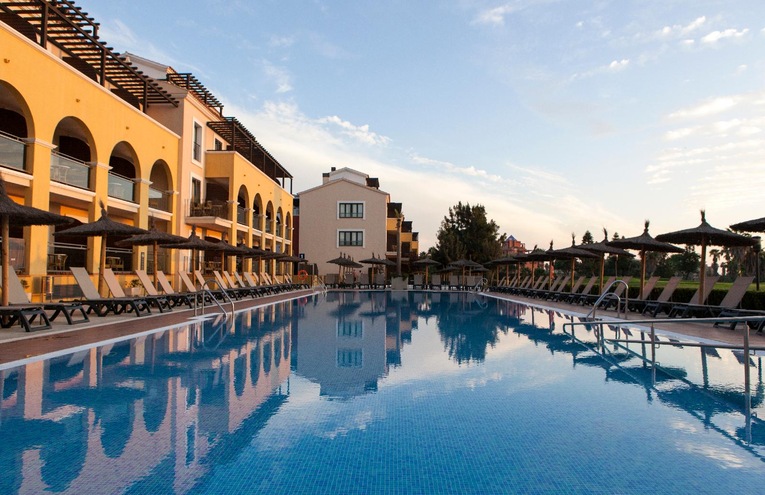 Swimming pools - 1
