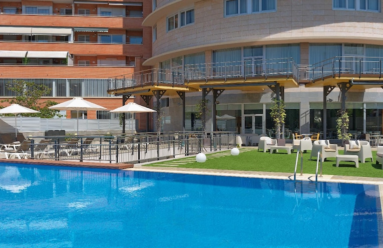 Swimming pools - 3