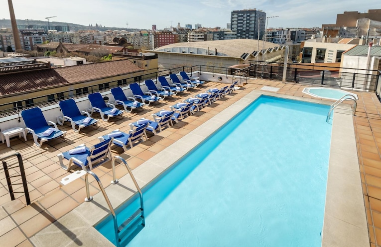 Swimming pools - 1