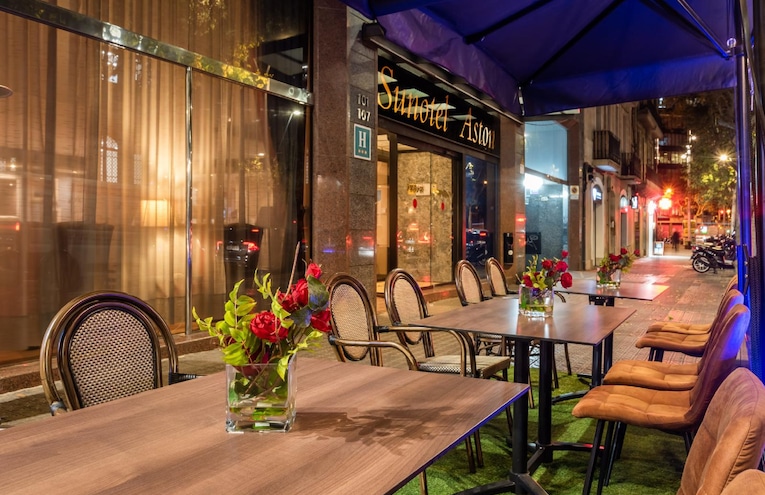 Restaurants - 1
