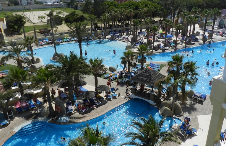 Swimming pools - 1
