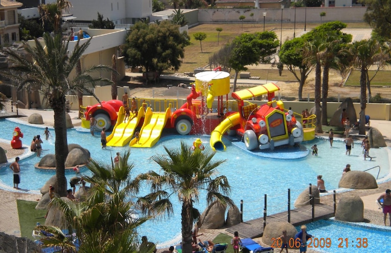 Swimming pools - 6