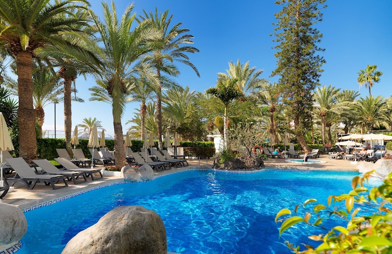 Swimming pools - 1