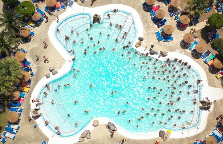 Swimming pools - 6