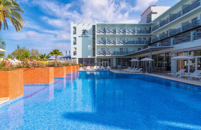 Swimming pools - 1