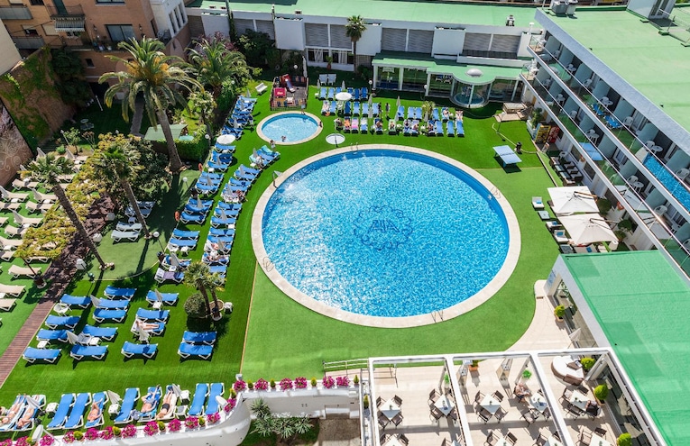 Swimming pools - 5