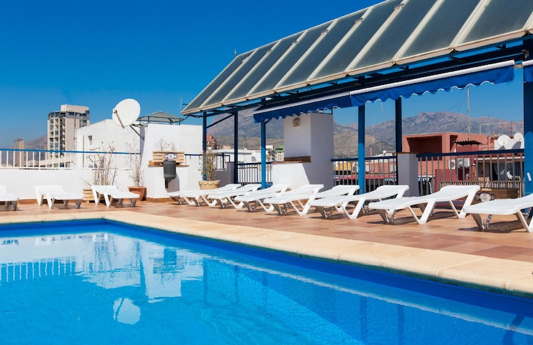 Swimming pools - 1