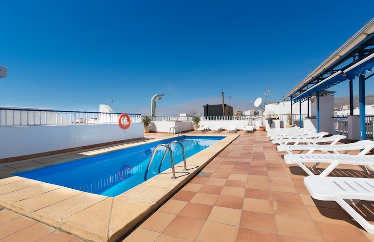 Swimming pools - 2