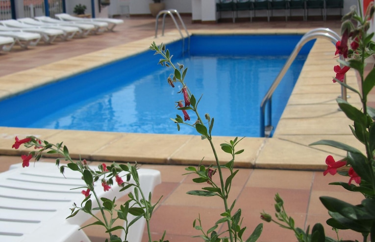 Swimming pools - 3