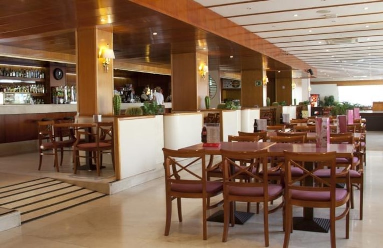 Restaurants - 4
