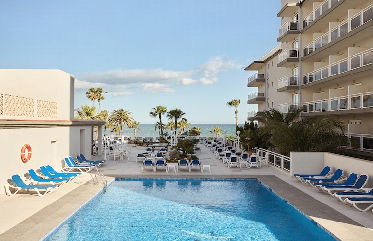 Swimming pools - 1
