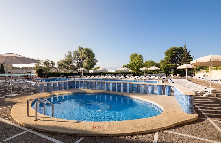 Swimming pools - 2