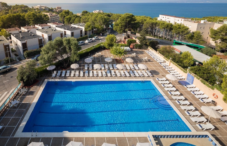 Swimming pools - 1