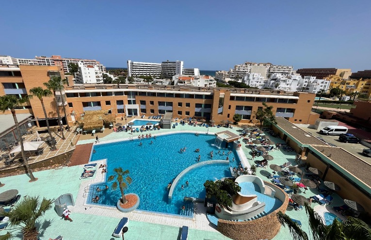 Swimming pools - 2