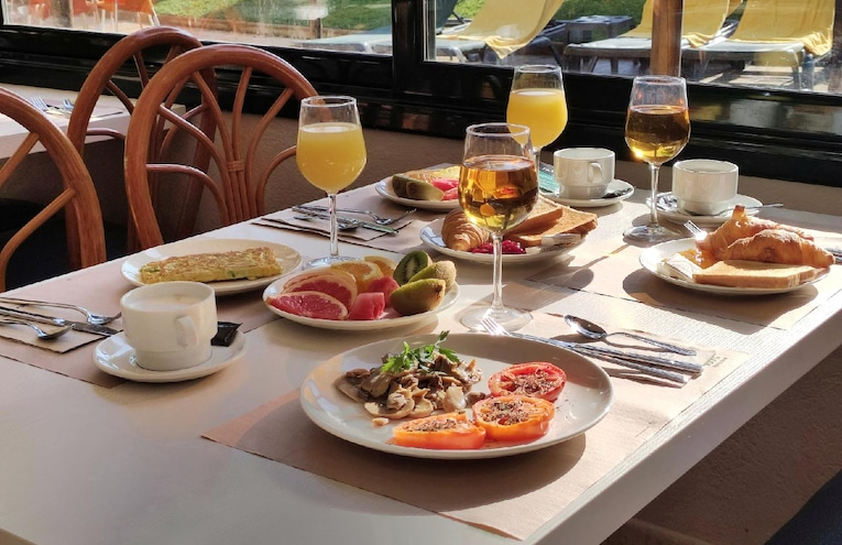 Restaurants - 1