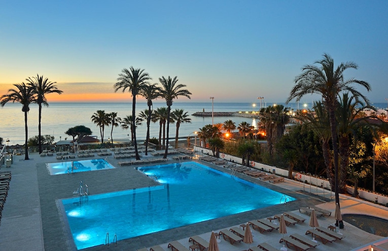 Swimming pools - 1