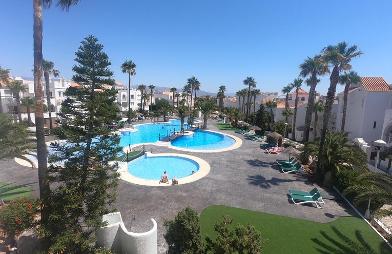 Swimming pools - 7