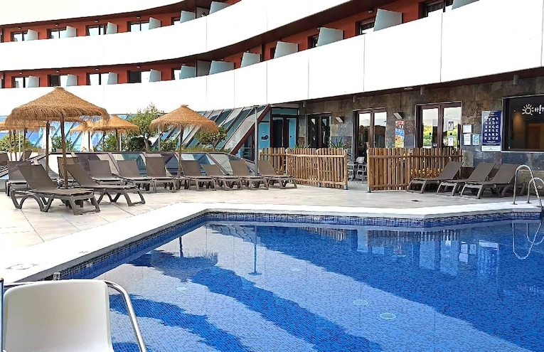 Swimming pools - 2