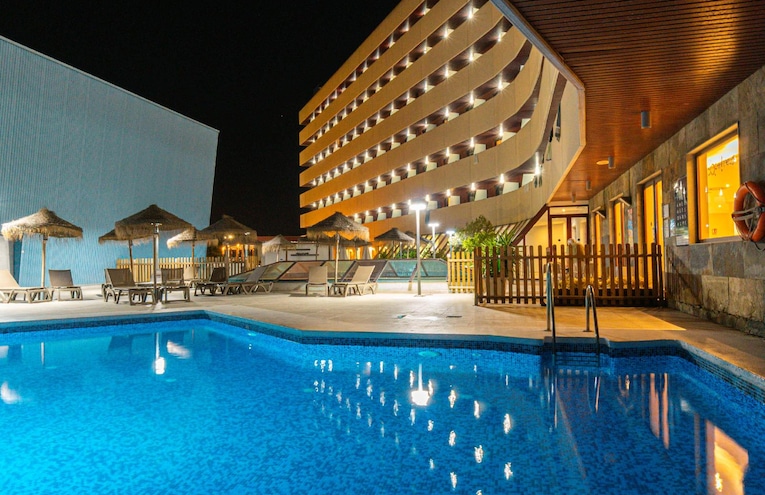 Swimming pools - 3