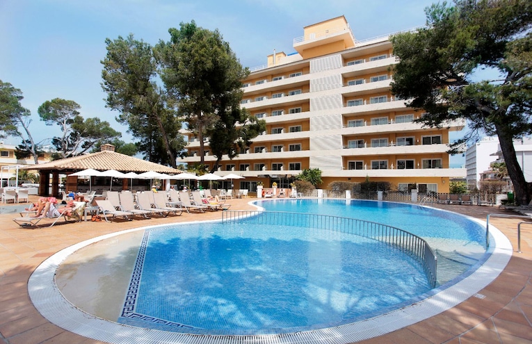 Swimming pools - 3