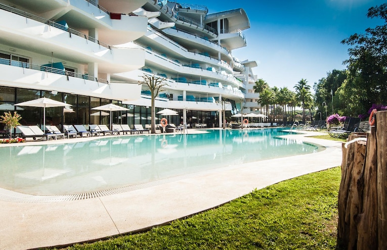 Swimming pools - 4