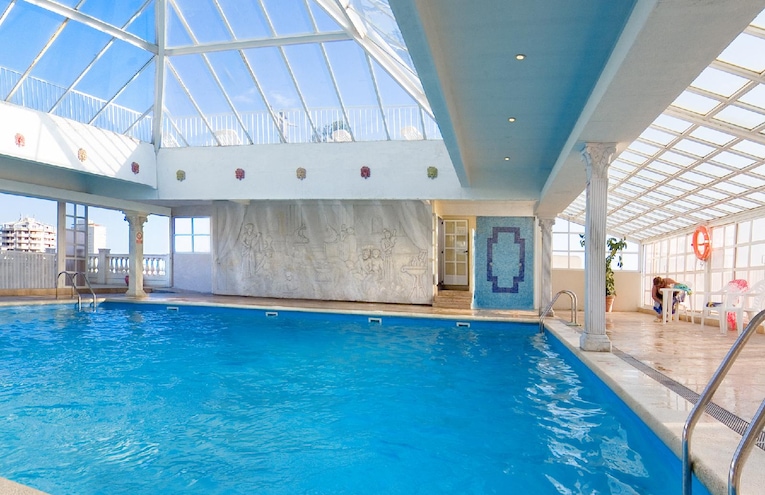 Swimming pools - 1