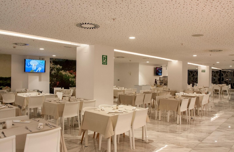 Restaurants - 11