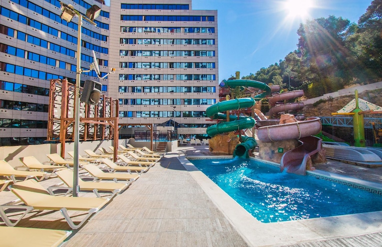 Swimming pools - 3
