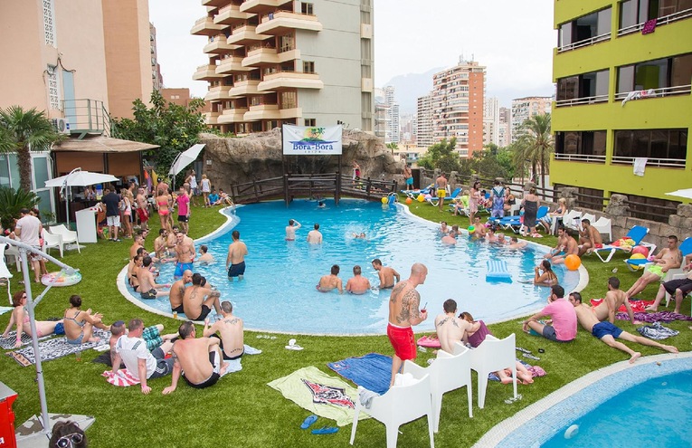 Swimming pools - 7