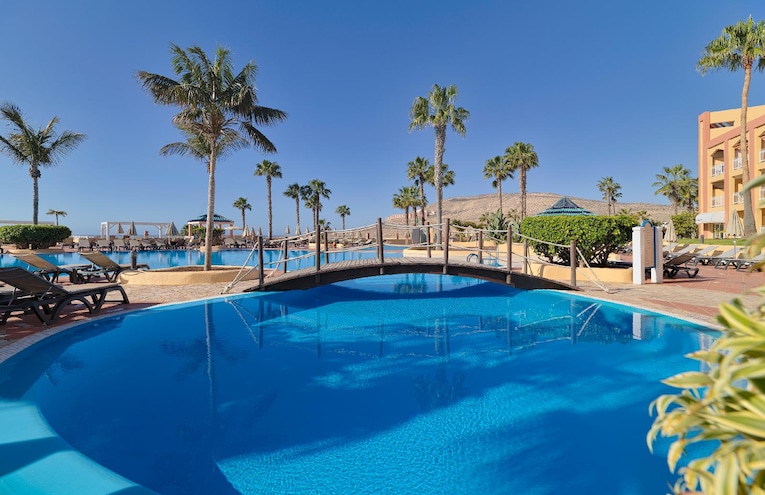 Swimming pools - 2