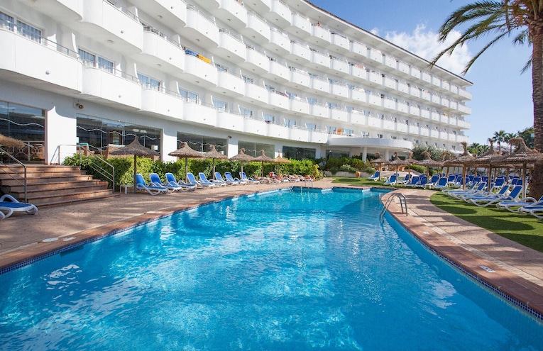 Swimming pools - 4