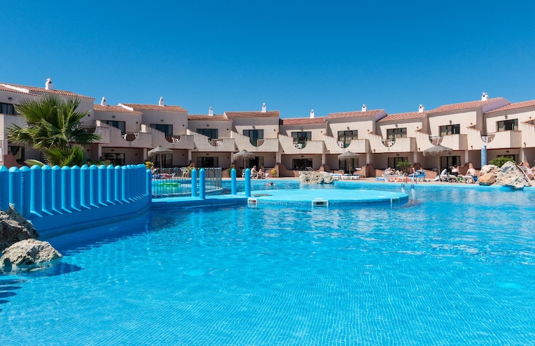 Swimming pools - 1