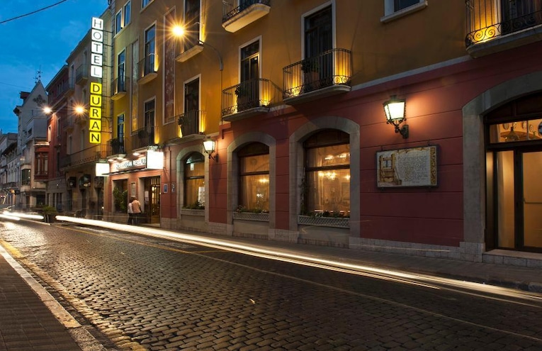 Restaurants - 1