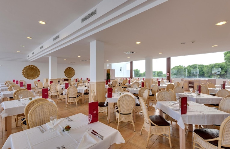 Restaurants - 4