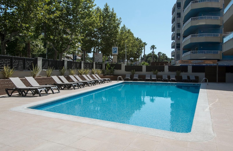 Swimming pools - 3