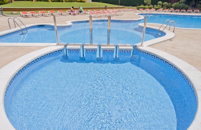 Swimming pools - 2