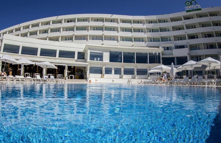 Swimming pools - 1