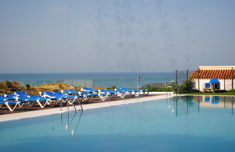 Swimming pools - 4