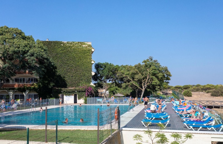 Swimming pools - 5