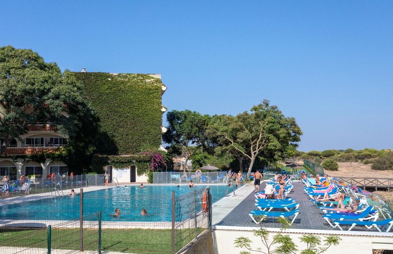 Swimming pools - 4
