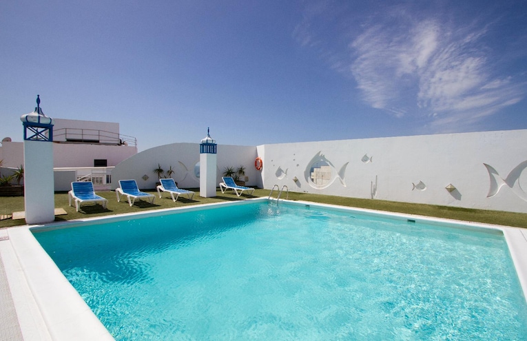 Swimming pools - 1