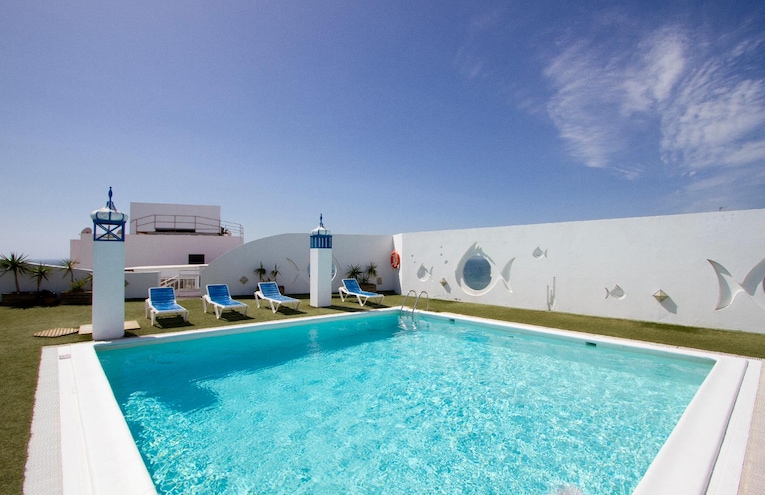 Swimming pools - 3