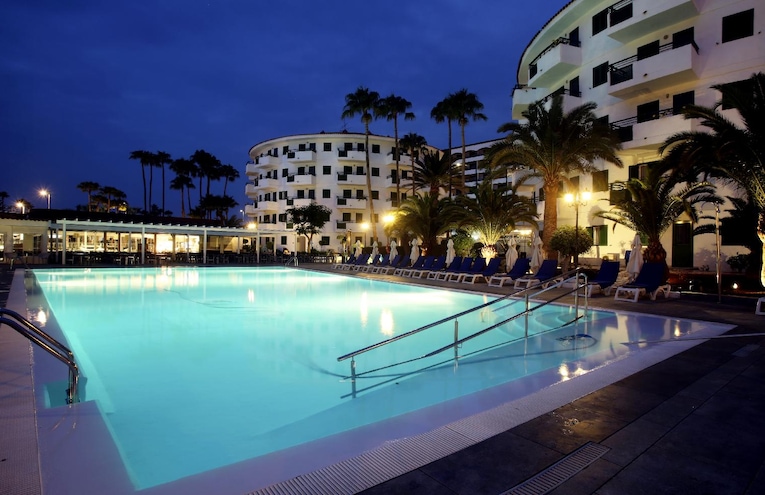 Swimming pools - 1