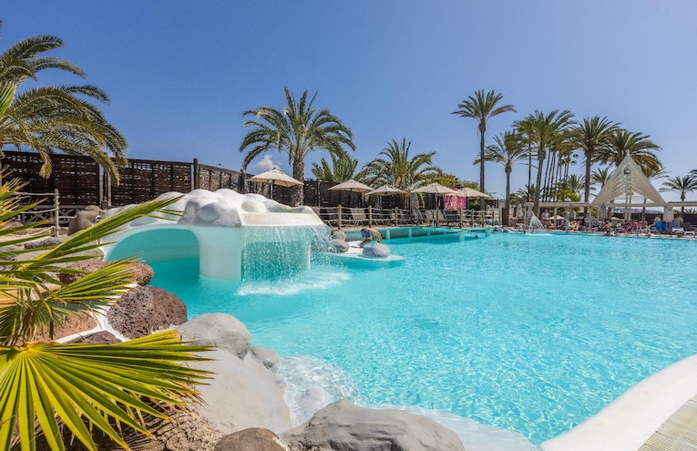 Swimming pools - 2