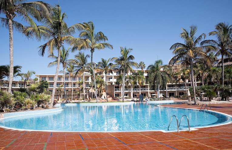 Swimming pools - 1